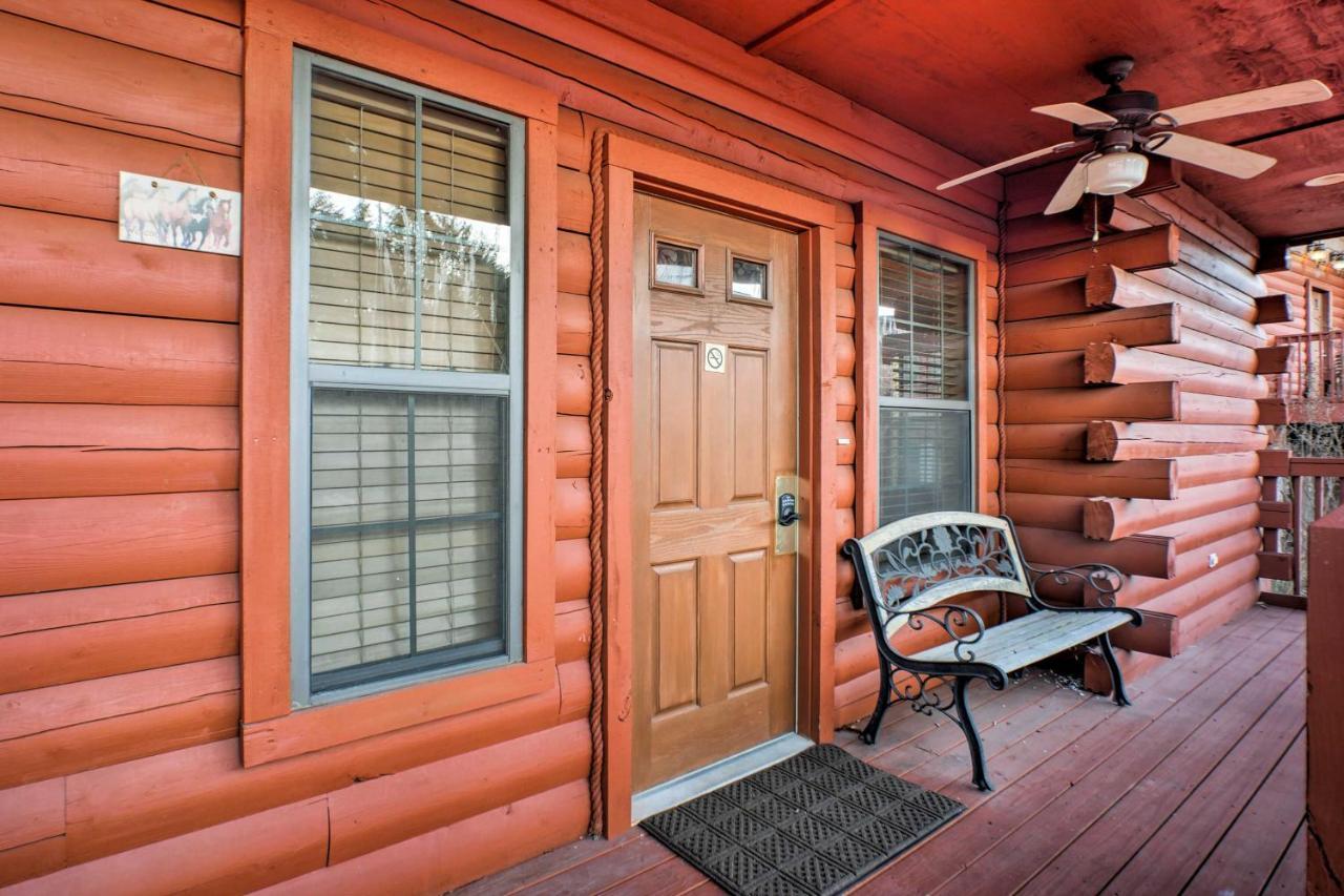 Апартаменты Cabin-Style Studio Right Off The Branson Strip! Экстерьер фото